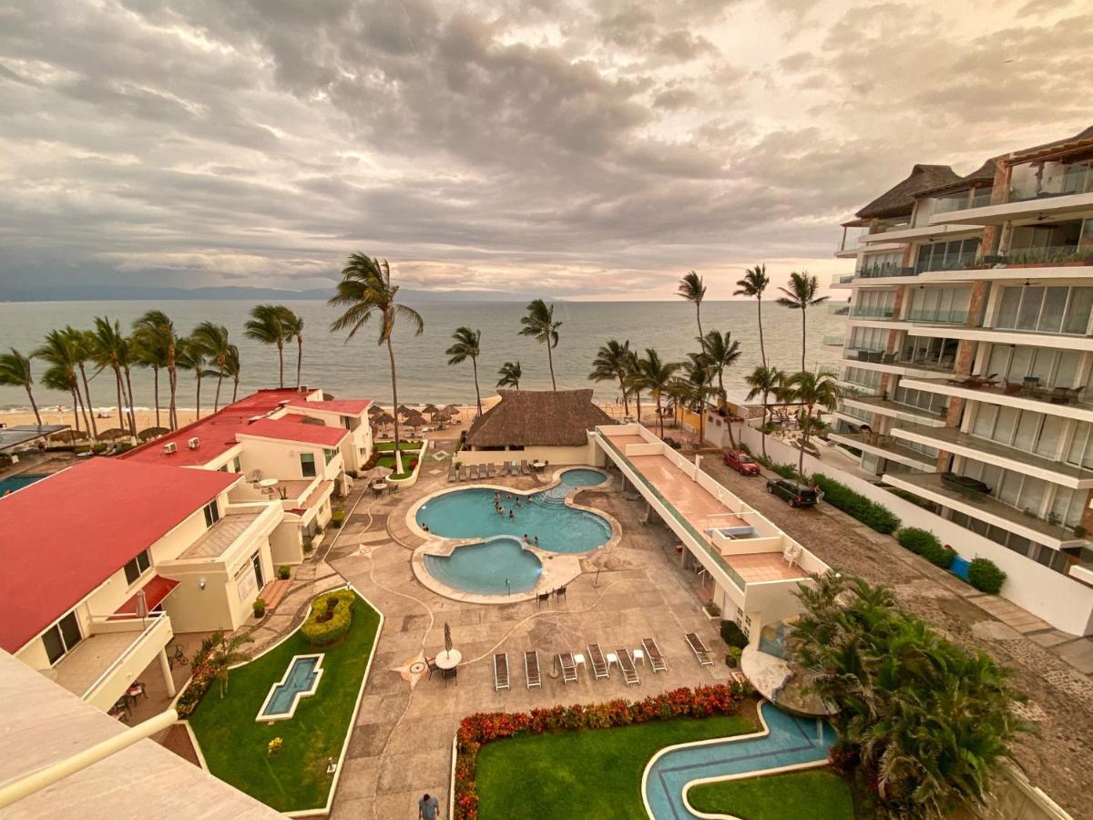 Costa Dorada - Beachfront Penthouse In Bucerias Golden Zone Villa Exterior photo